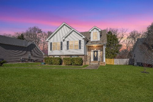 3139 Holly Pt, Clarksville, TN  37043