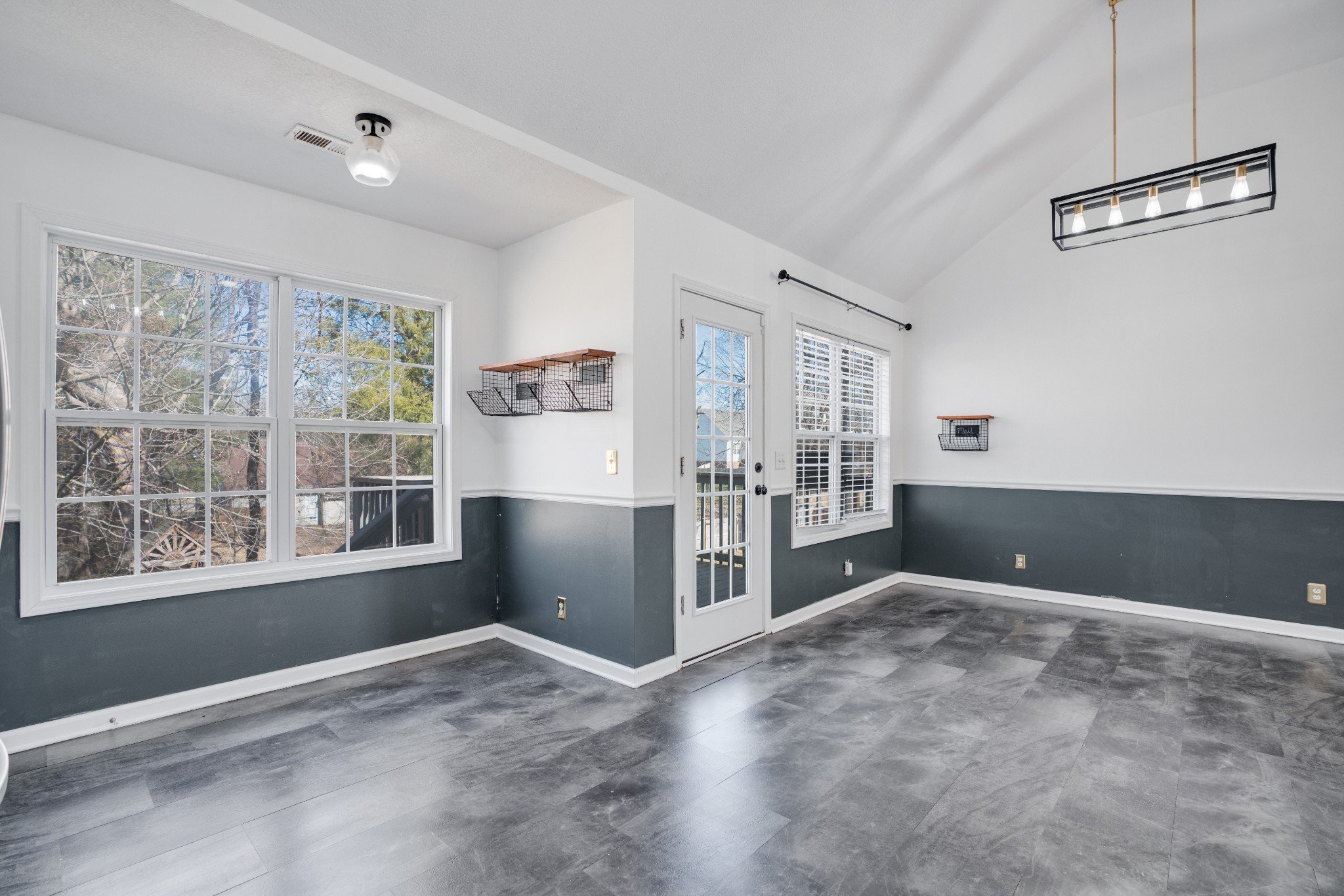 3139 Holly Pt, Clarksville, TN  37043