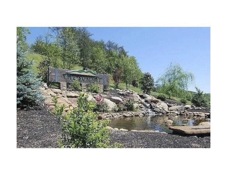 Mountaineer Tr, Sevierville, TN  37876