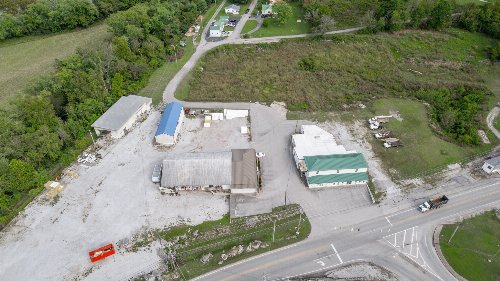 105 Hunter Ave, Carthage, TN  37030
