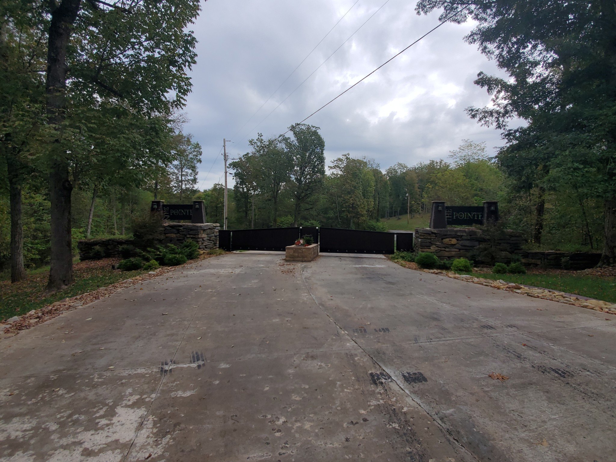 87C Mallard Rd, Hilham, TN  38568