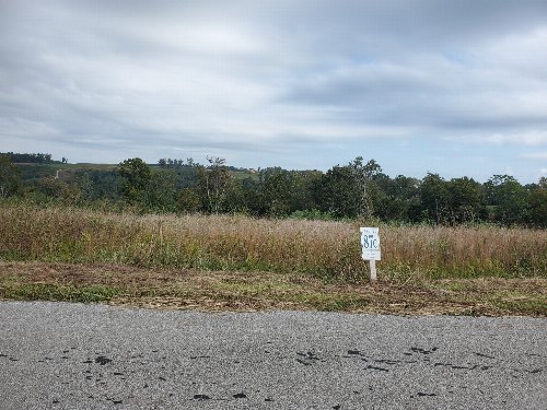 87C Mallard Rd, Hilham, TN  38568