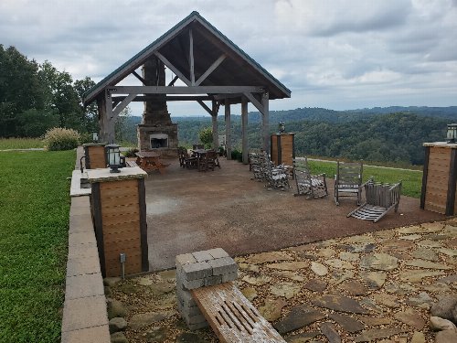 87C Mallard Rd, Hilham, TN  38568