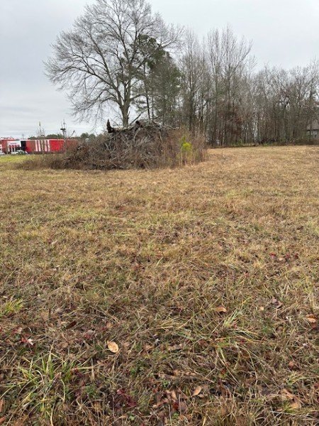 Doak Rd, Manchester, TN  37355