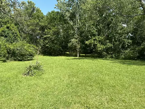 109 Elizabeth St, Ashland City, TN  37015