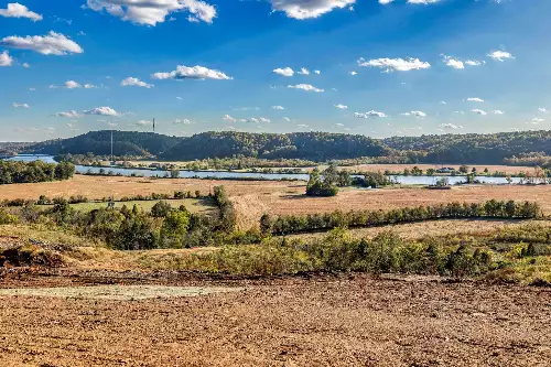 4 Hwy 12 N, Ashland City, TN  37015