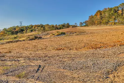 4 Hwy 12 N, Ashland City, TN  37015