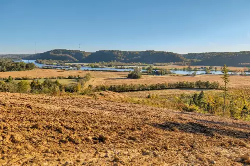 4 Hwy 12 N, Ashland City, TN  37015