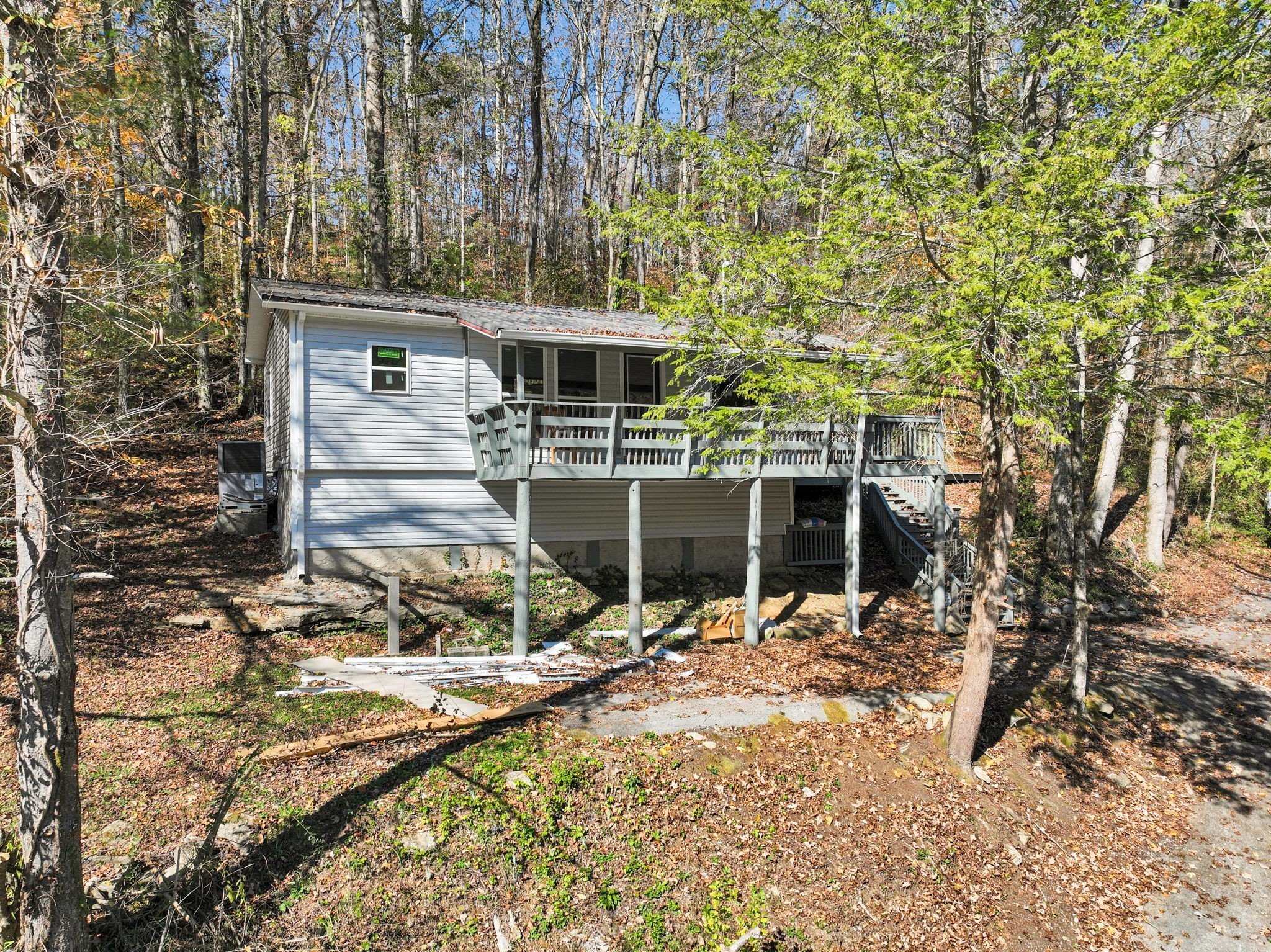 292 Halls Hollow Rd, Smithville, TN  37166