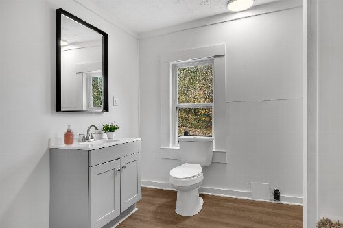 292 Halls Hollow Rd, Smithville, TN  37166