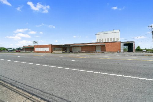 4000 Memorial Blvd, Springfield, TN  37172