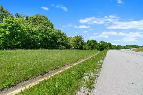 2 Tom Austin Hwy, Springfield, TN  37172