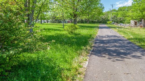 7364 Nolensville Rd, Nolensville, TN  37135