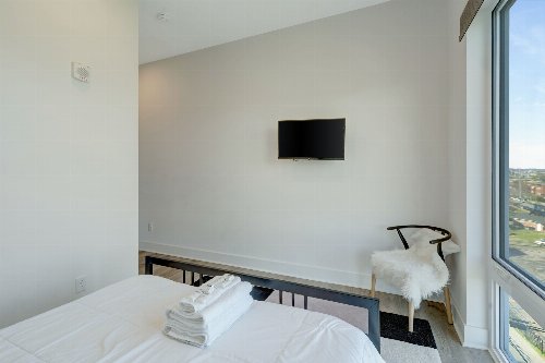 815 Main St, Nashville, TN  37206