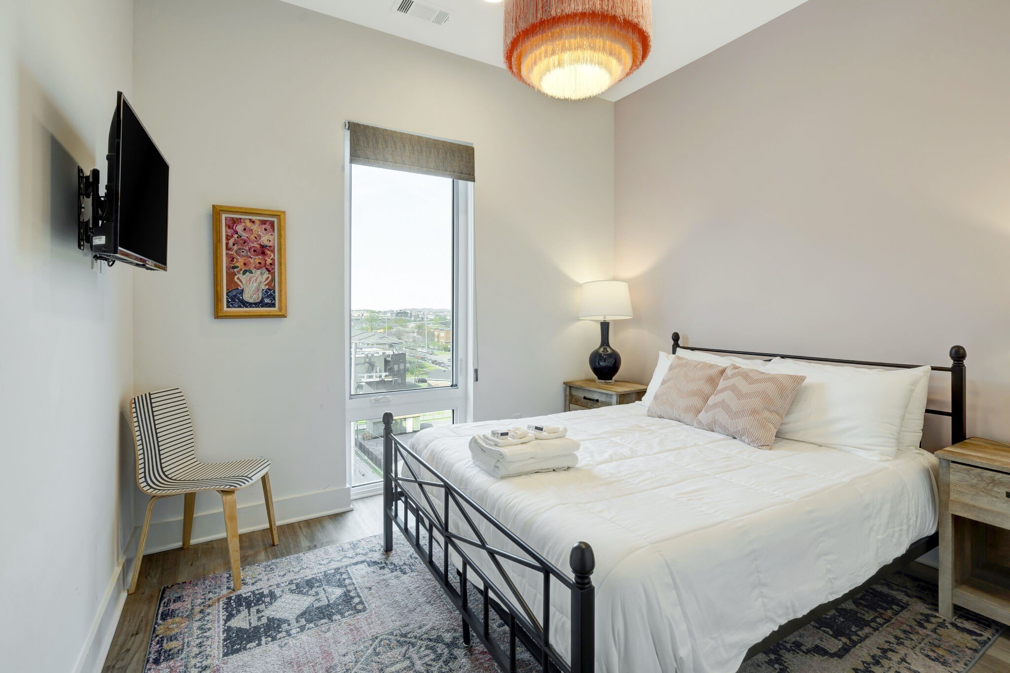 815 Main St, Nashville, TN  37206