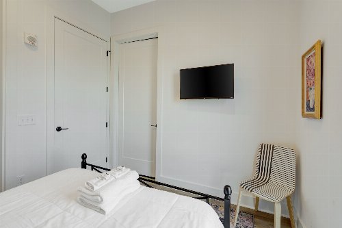 815 Main St, Nashville, TN  37206