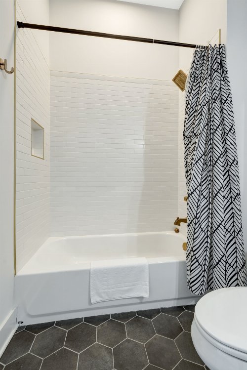 815 Main St, Nashville, TN  37206