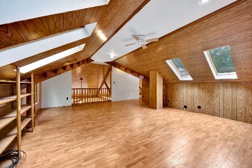 943 Old CCC Rd, Sewanee, TN  37375