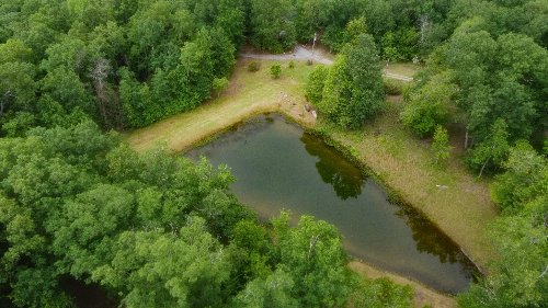 943 Old CCC Rd, Sewanee, TN  37375