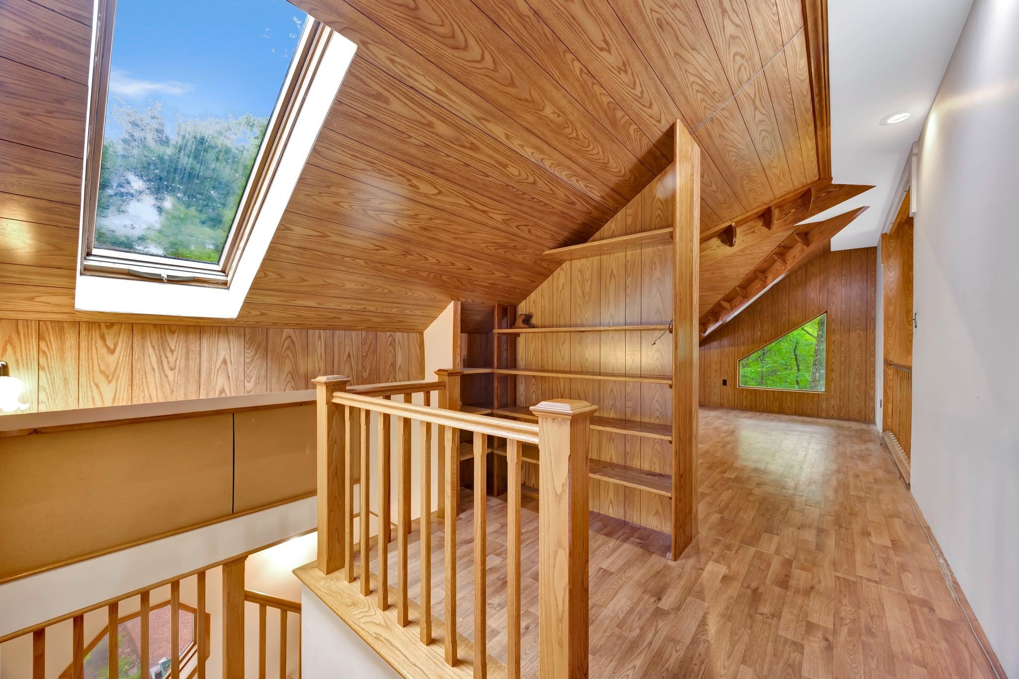 943 Old CCC Rd, Sewanee, TN  37375