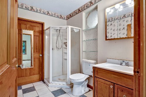 943 Old CCC Rd, Sewanee, TN  37375