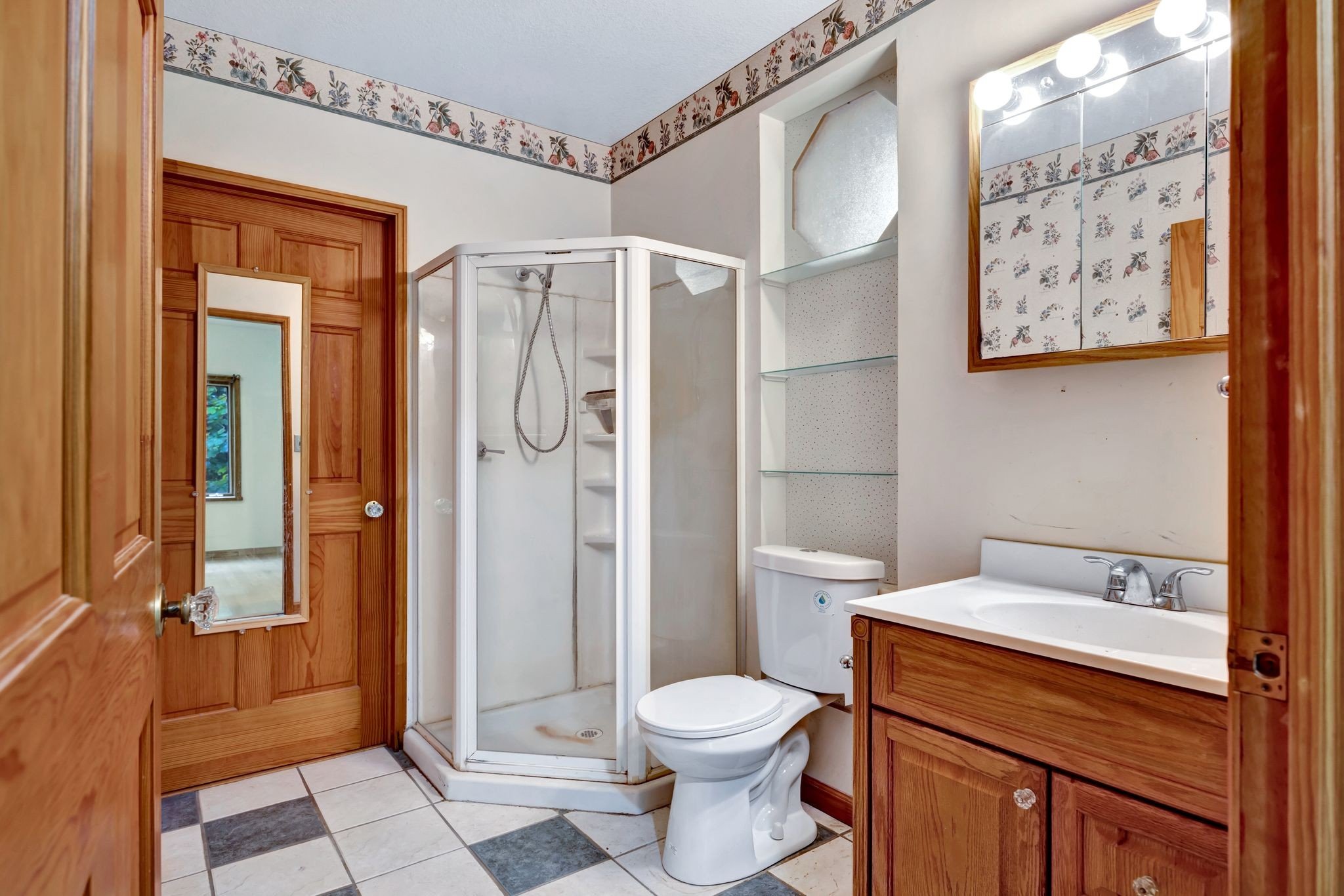 943 Old CCC Rd, Sewanee, TN  37375