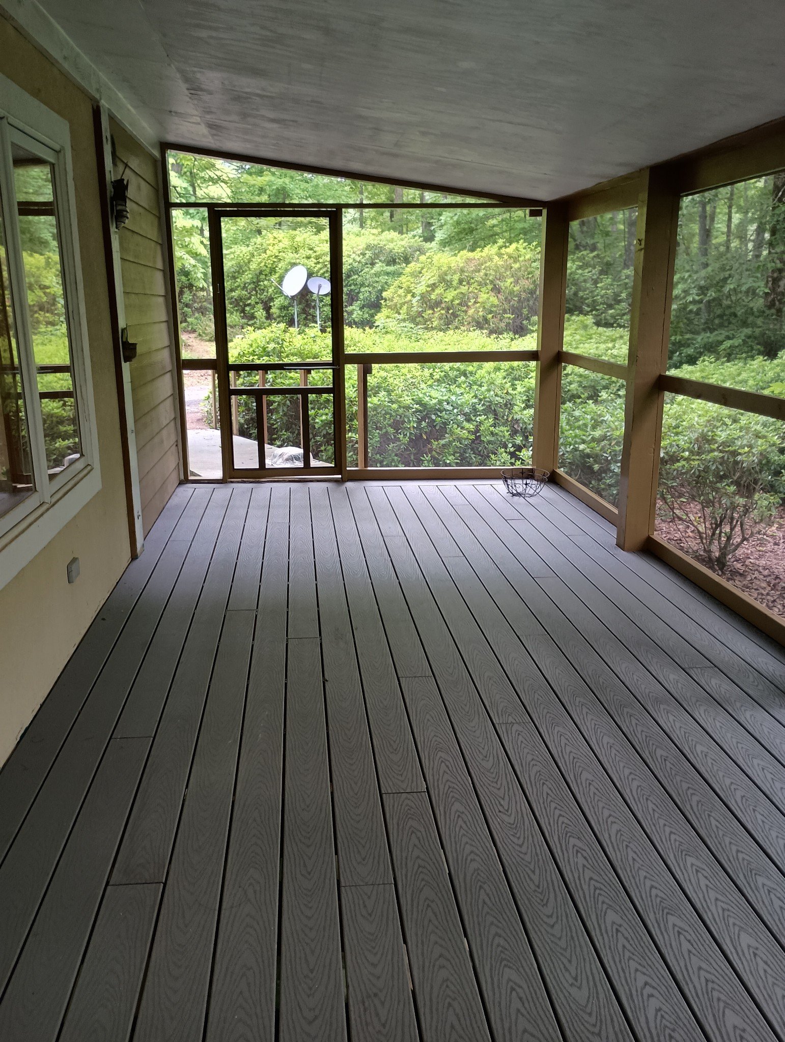 943 Old CCC Rd, Sewanee, TN  37375