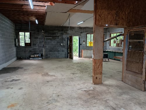 943 Old CCC Rd, Sewanee, TN  37375