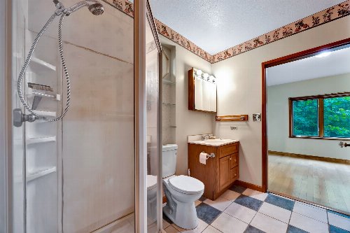 943 Old CCC Rd, Sewanee, TN  37375