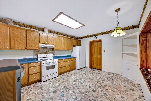 943 Old CCC Rd, Sewanee, TN  37375