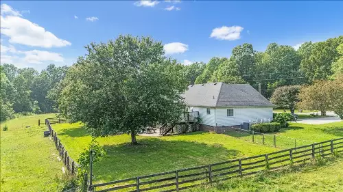 431 Jack Thomas Dr, Manchester, TN  37355