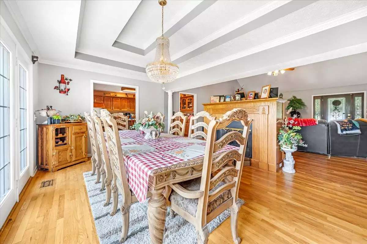 431 Jack Thomas Dr, Manchester, TN  37355