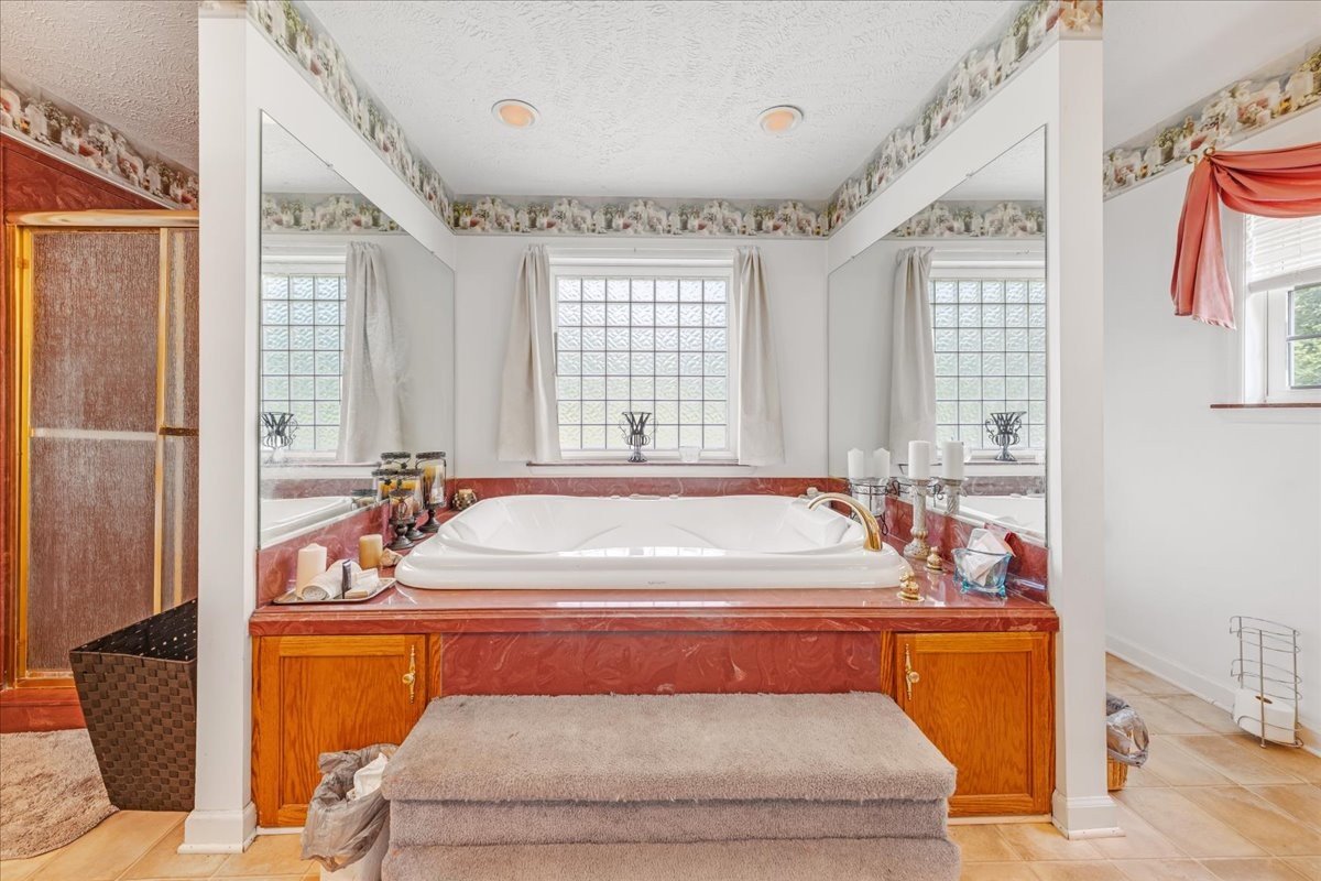 431 Jack Thomas Dr, Manchester, TN  37355