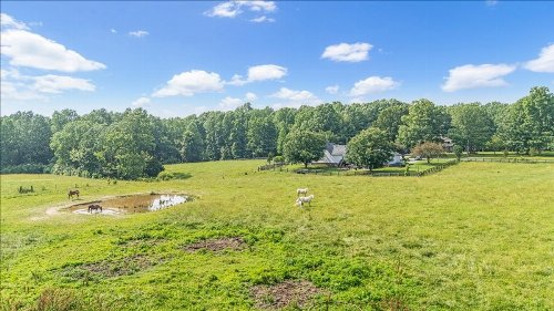 431 Jack Thomas Dr, Manchester, TN  37355