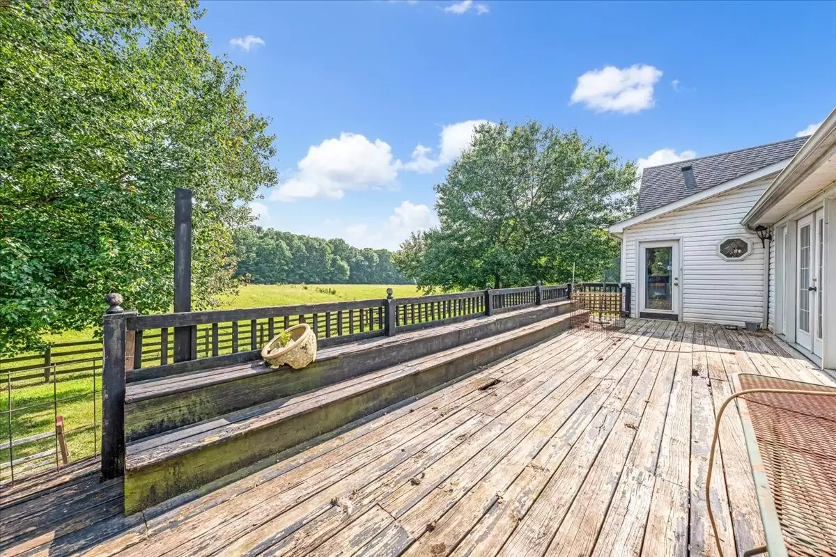 431 Jack Thomas Dr, Manchester, TN  37355