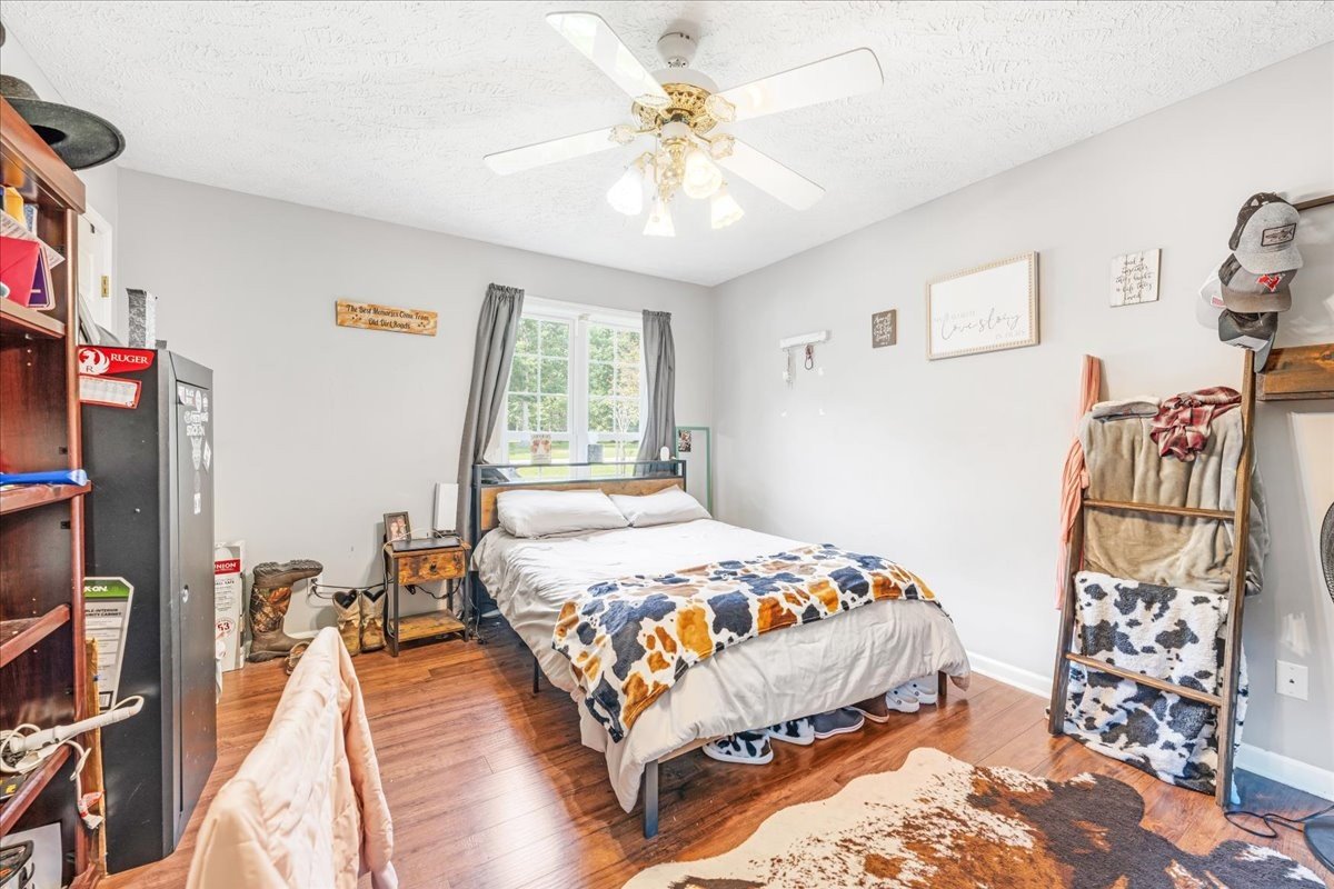 431 Jack Thomas Dr, Manchester, TN  37355