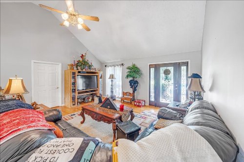 431 Jack Thomas Dr, Manchester, TN  37355