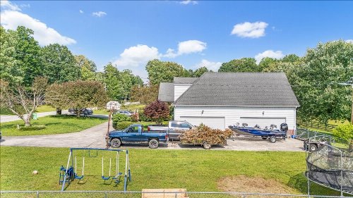 431 Jack Thomas Dr, Manchester, TN  37355