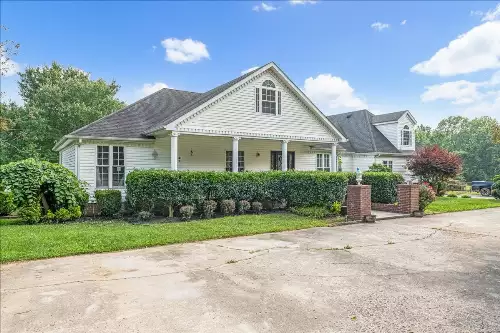 431 Jack Thomas Dr, Manchester, TN  37355