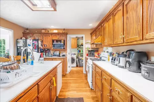 431 Jack Thomas Dr, Manchester, TN  37355