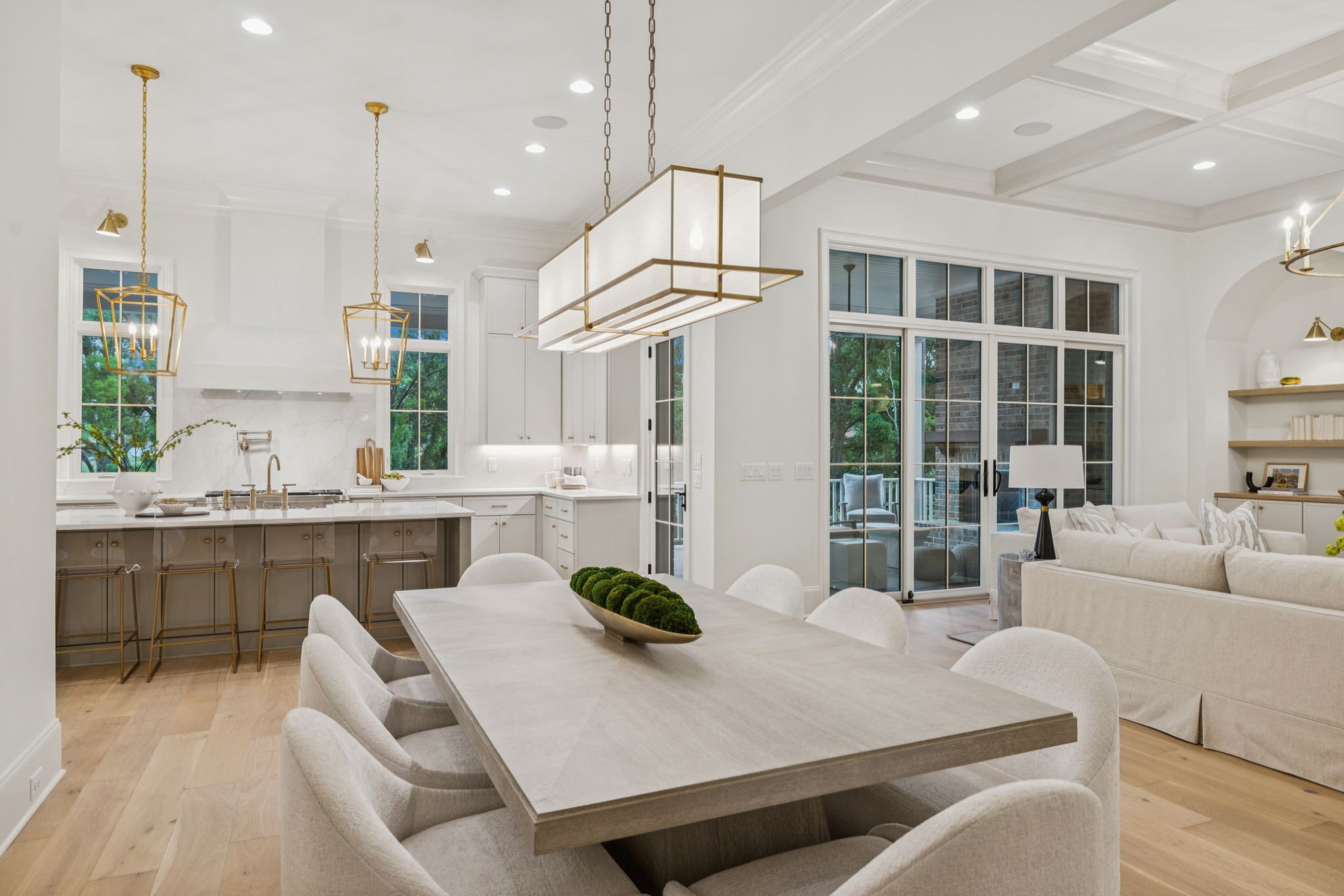 9314 Double Run Ct, College Grove, TN  37046