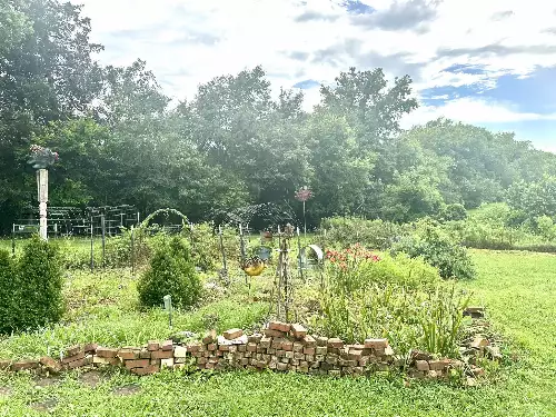 181 Bynum Rd, Bell Buckle, TN  37020