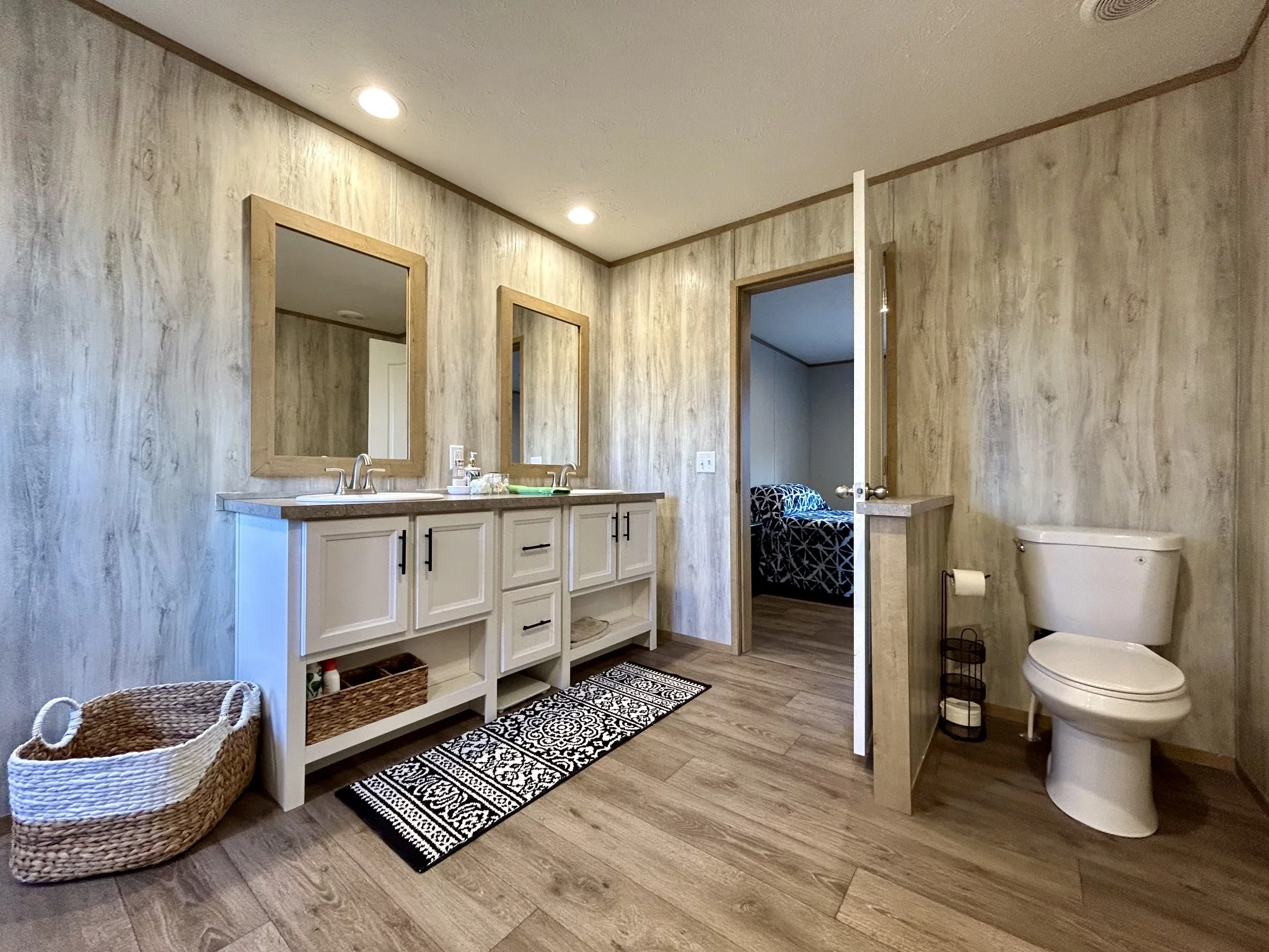 443 Sickler Rd, Hohenwald, TN  38462