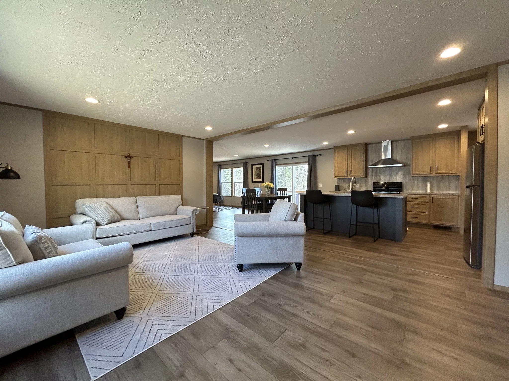 443 Sickler Rd, Hohenwald, TN  38462