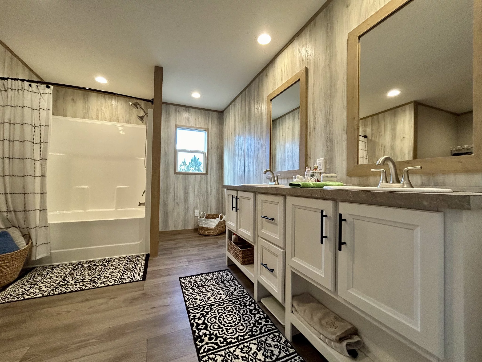 443 Sickler Rd, Hohenwald, TN  38462