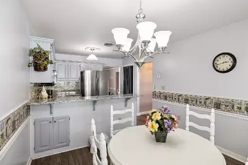 631 E Lane St, Shelbyville, TN  37160