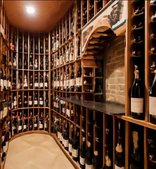 102 W End Close, Nashville, TN  37205