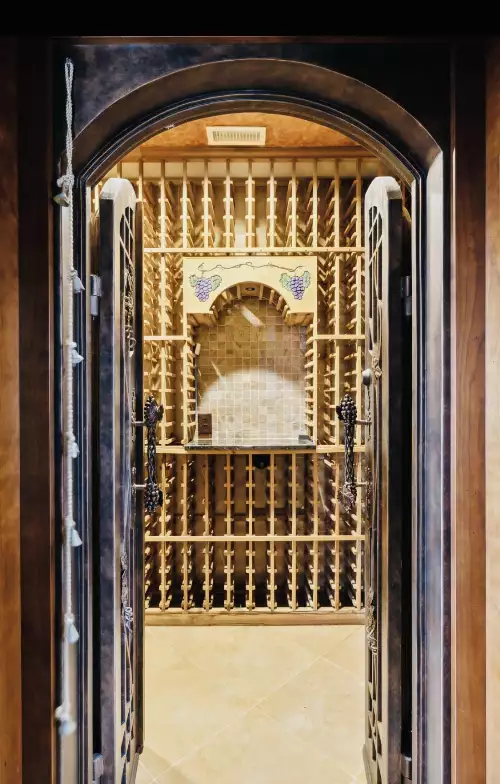 102 W End Close, Nashville, TN  37205