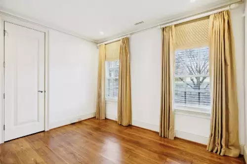 102 W End Close, Nashville, TN  37205