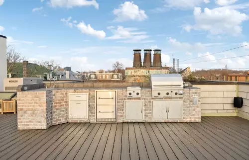 102 W End Close, Nashville, TN  37205